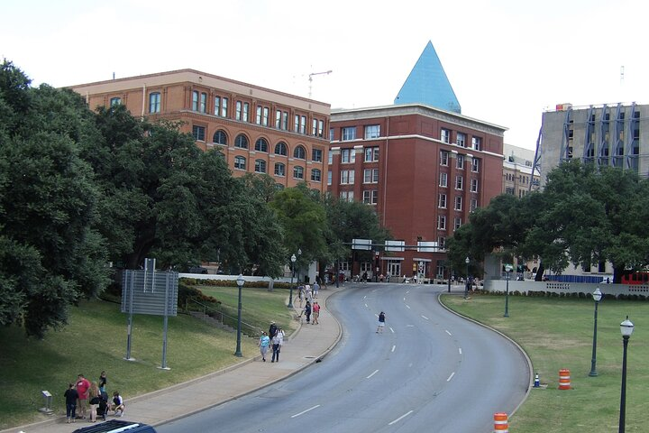 1-Hour JFK Assassination Walking Tour  - Photo 1 of 15